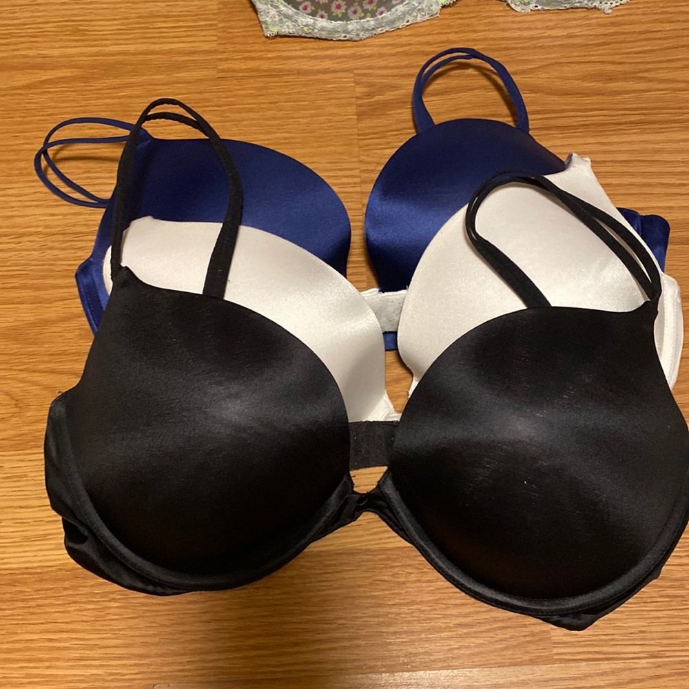 Victoria Secret Push Up Bra